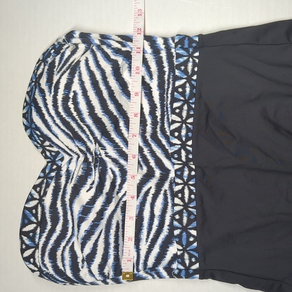 Tommy Bahama Zanzibar Bandeau One Piece Swimsuit Size 4 - Picture 6 of 7